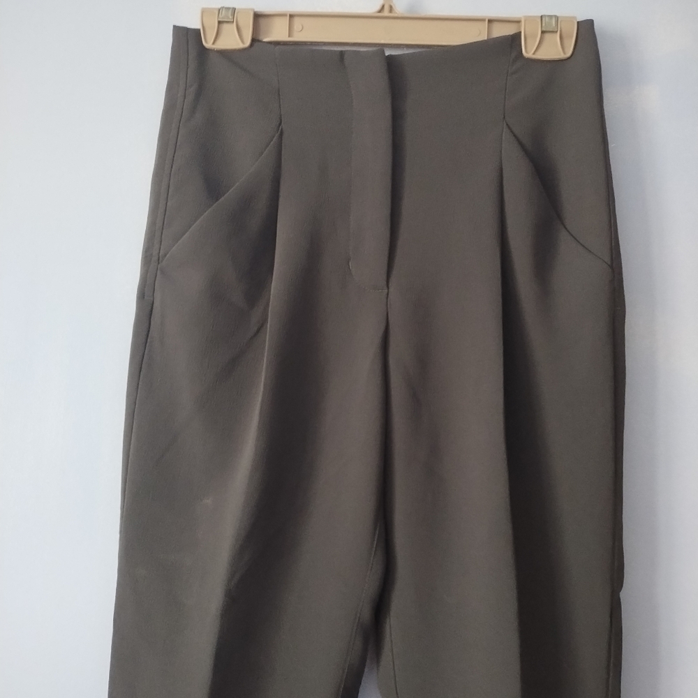 Wilfred Aritzia Grey Effortless Pleat Crepette Pants 2 - Picture 2 of 6